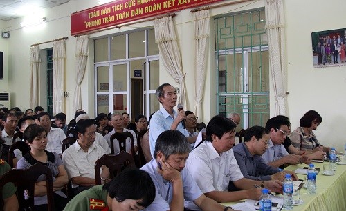 ĐBQH tiếp xúc cử tri quận Hà Đông